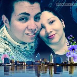 Meet your Posher, Iris